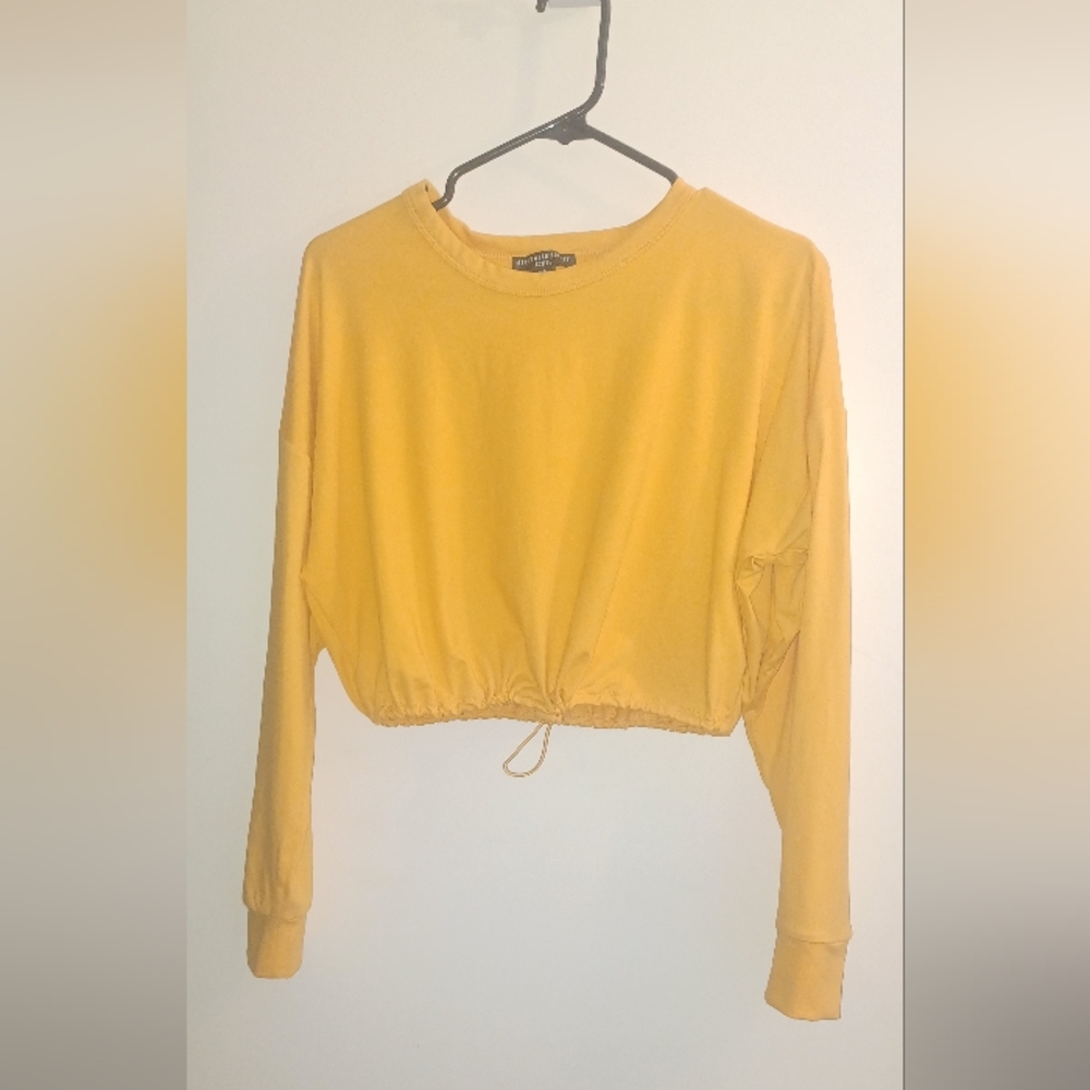 Streetwear Society  Yellow Long Sleeve  Crop Top